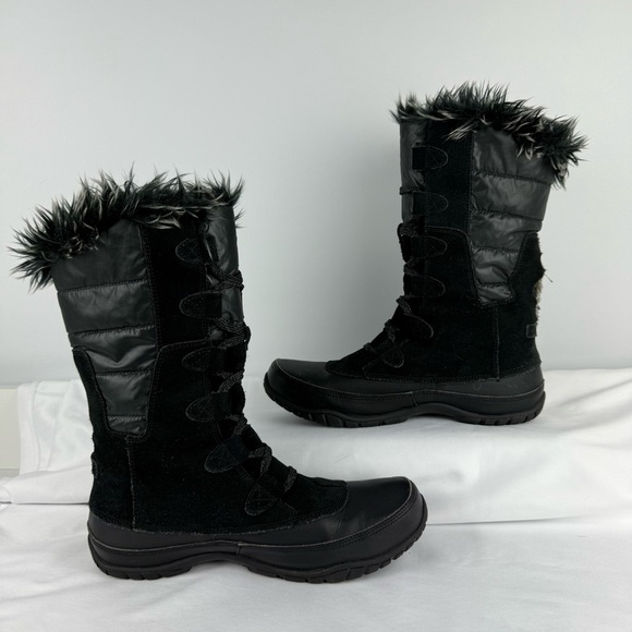 The North Face Women’s Winter Boots – Waterproof, Insulated, Size 8.5 - Picture 2 of 10